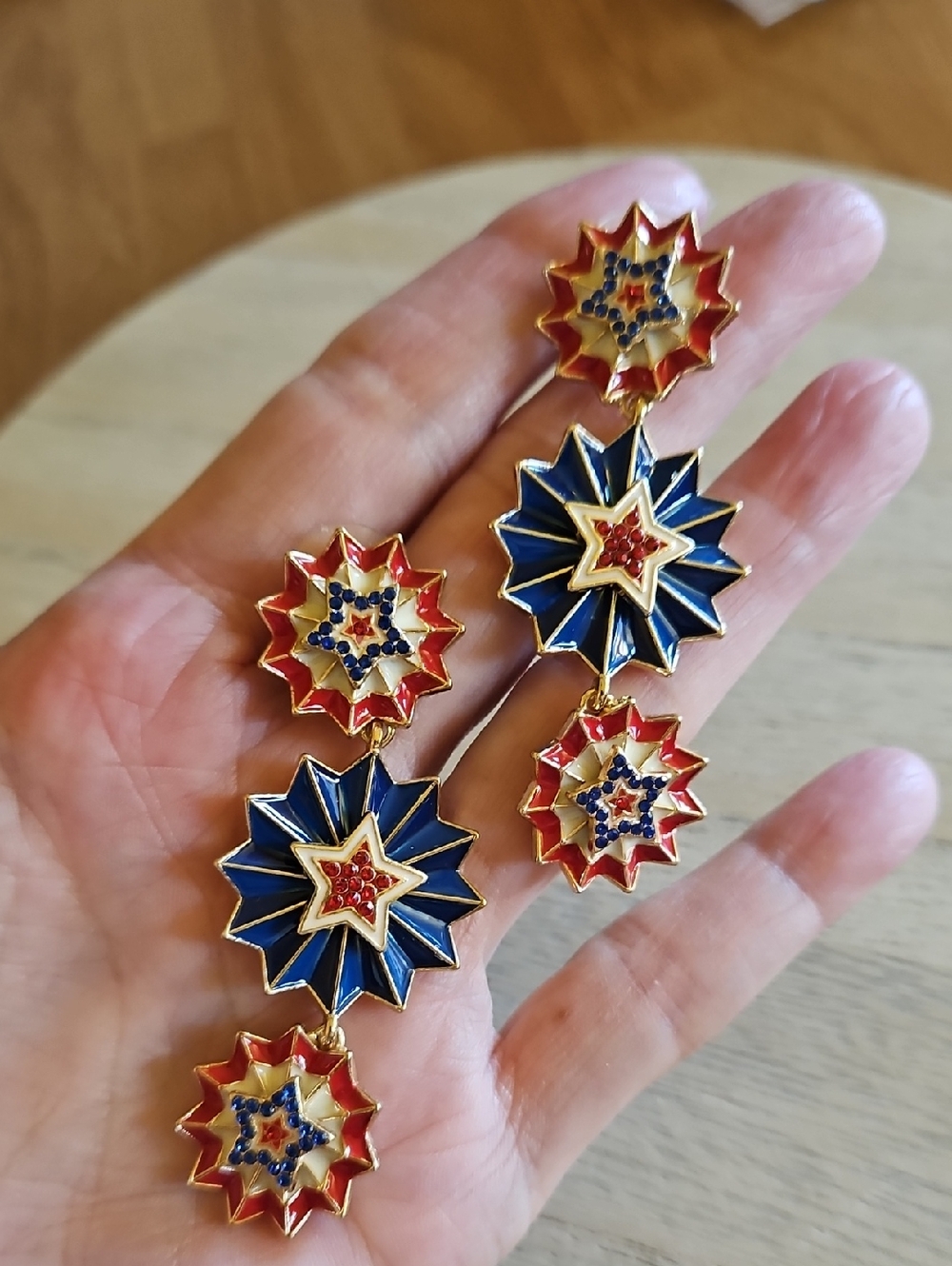 Patriotic Starburst Drop Dangle Earrings in Red White and Blue Pierced - Picture 2 of 5